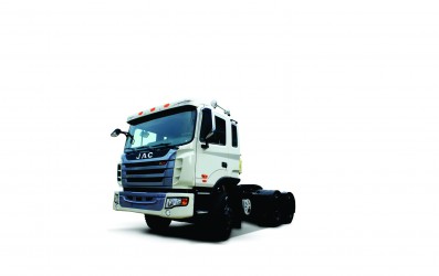 MC-04-White Truck