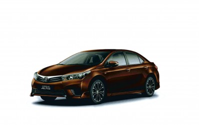 Sơn xe ô tô-Màu Nâu Ánh Đồng xe Toyota Corolla Altis 2015-4U3